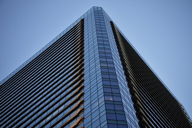 Maîtriser l’encadrement des loyers et le complément de loyer : le guide complet pour les propriétaires